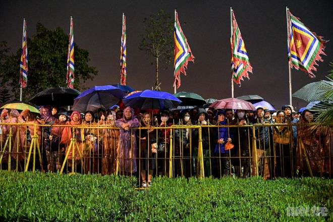 没想到今年的陈寺祈福新封印发放15分钟后就荒废了(图1) 没想到今年的陈寺祈福新封印发放15分钟后就荒废了(图1)