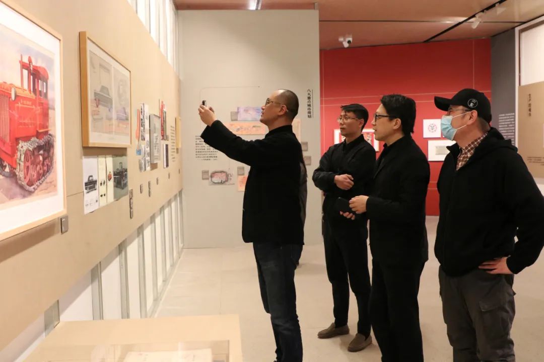 “新中国设计的诞生” 于年3月20日在中央美术学院美术馆开幕(图1)