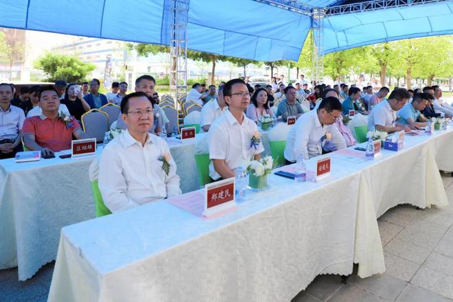 乐胶网董事长受邀参加中国环保包装名镇（桥头）包装印刷供应链招商推介会并做主题分享(图2)