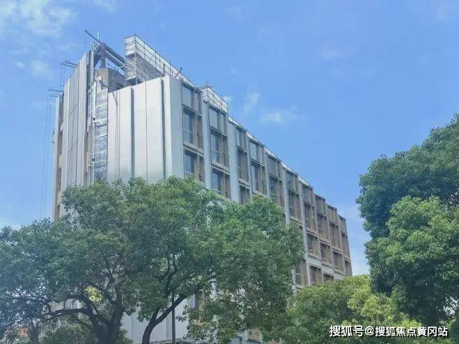2024世纪臻邸-售楼处官方网站--世纪臻邸-上海房天下(图4) 2024世纪臻邸-售楼处官方网站--世纪臻邸-上海房天下(图4)